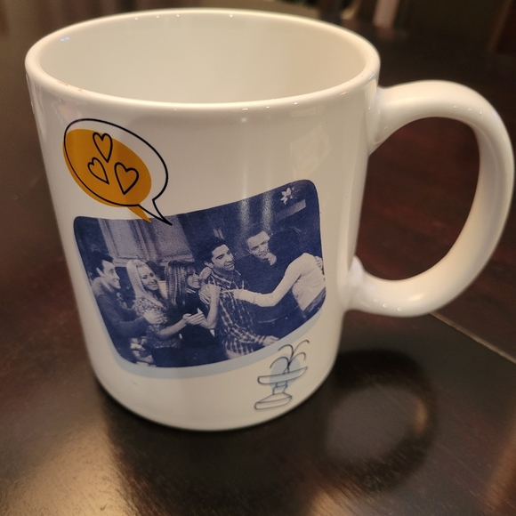 Friends TV Show Gift Set - Picture 6 of 16